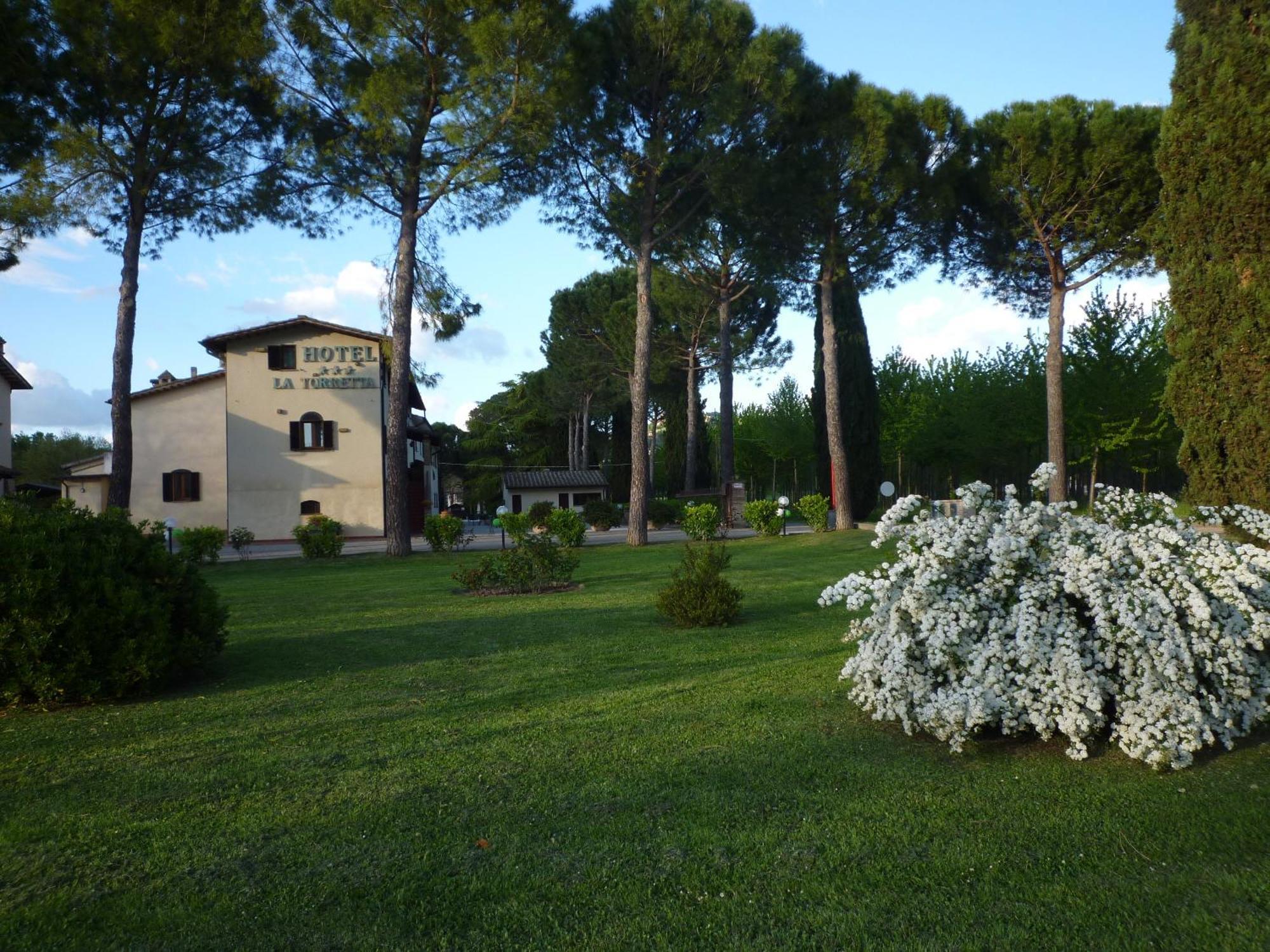 Hotel La Torretta Assisi Exterior photo